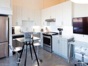 MLS #21378707 image #0