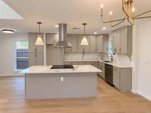 MLS #21380776 image #0