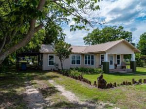 MLS #21380852 image #0
