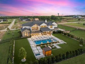 MLS #21380887 image #0