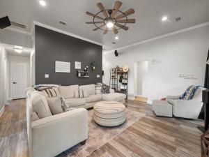 MLS #21380968 image #0
