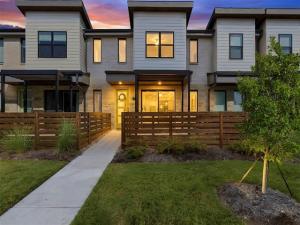 MLS #21381200 image #0