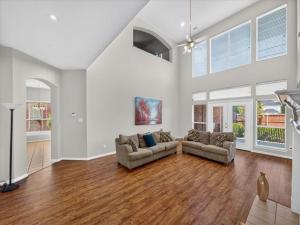MLS #21381815 image #0