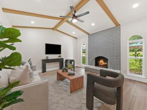 MLS #21382218 image #0