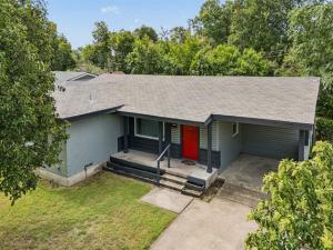 MLS #21382359 image #0