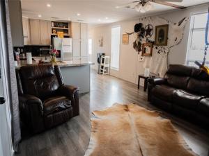 MLS #21382690 image #0