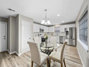 MLS #21382927 image #0