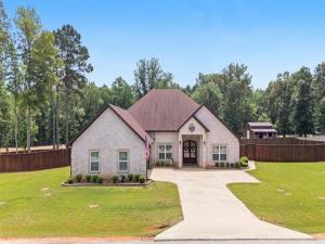 MLS #21382971 image #0