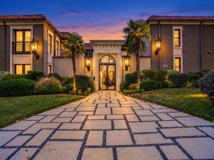 MLS #21383505 image #0