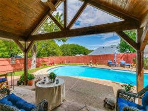 MLS #21383519 image #0