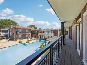 MLS #21384050 image #0