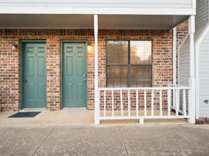 MLS #21384300 image #0