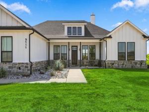 MLS #21385041 image #0