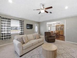 MLS #21385958 image #0