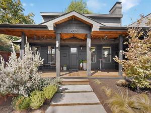 MLS #21386384 image #0