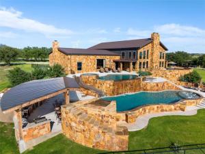 MLS #21386437 image #0
