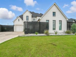 MLS #21386818 image #0