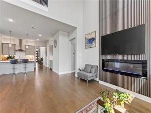 MLS #21387044 image #0