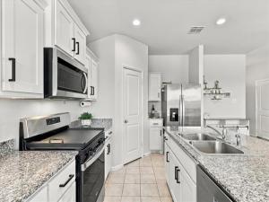 MLS #21387872 image #0