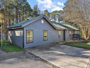 MLS #21388136 image #0