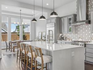 MLS #21388327 image #0