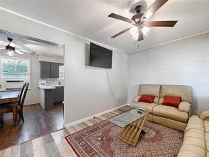 MLS #21388777 image #0