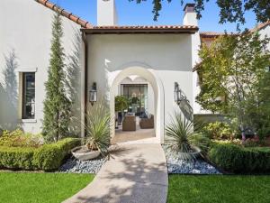 MLS #21388819 image #0