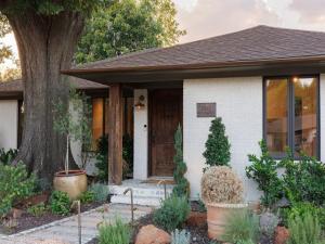 MLS #21388846 image #0