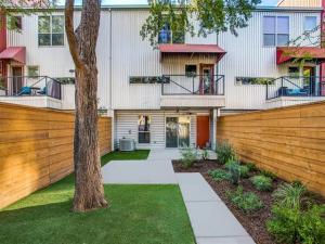 MLS #21389397 image #0