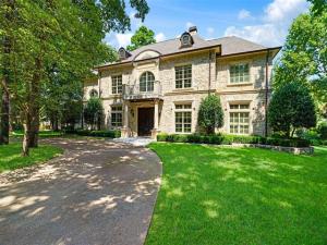 MLS #21389412 image #0