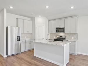 MLS #21390054 image #0