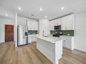 MLS #21390055 image #0