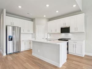 MLS #21390100 image #0