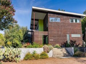 MLS #21390840 image #0