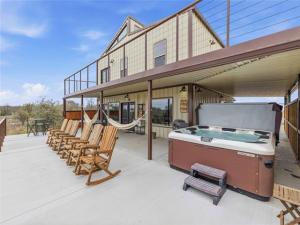 MLS #21391772 image #0