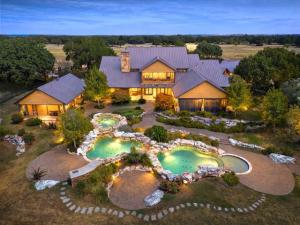 MLS #21391851 image #0