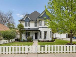 MLS #21391852 image #0