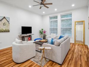 MLS #21391860 image #0