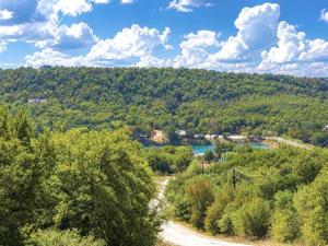 MLS #21391913 image #0