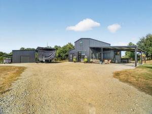 MLS #21392009 image #0