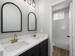 MLS #21392020 image #0
