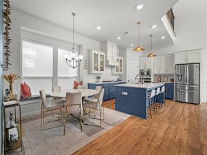 MLS #21392295 image #0