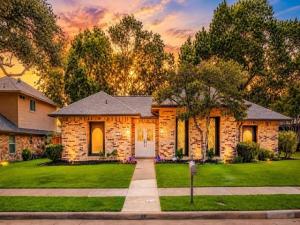 MLS #21392459 image #0