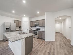 MLS #21392579 image #0