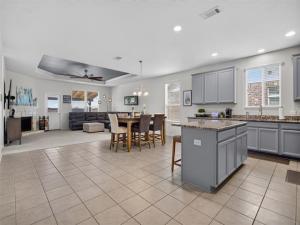 MLS #21392736 image #0
