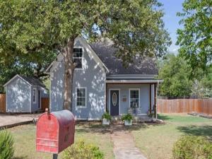 MLS #21392770 image #0