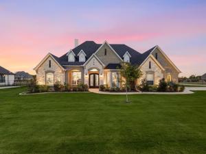 MLS #21392944 image #0