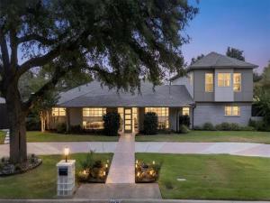 MLS #21392981 image #0