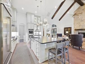 MLS #21393022 image #0