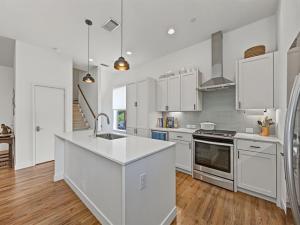 MLS #21393462 image #0
